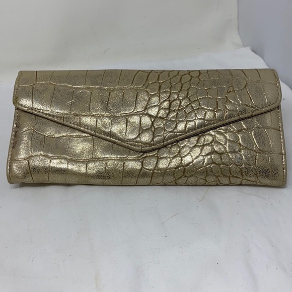 Goldtone Croc Embossed Long Wallet Clutch Bag - Picture 1 of 10